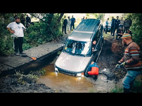 Видео: КОГДА НЕ ЖАЛКО АВТО! Land Rover Discovery против УАЗ