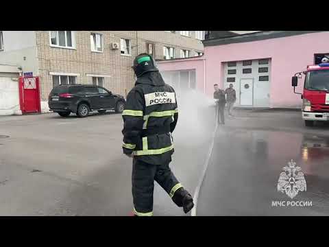 Видео: ПОЖАРНЫЕ ПРОВОДЫ НА ПЕНСИЮ