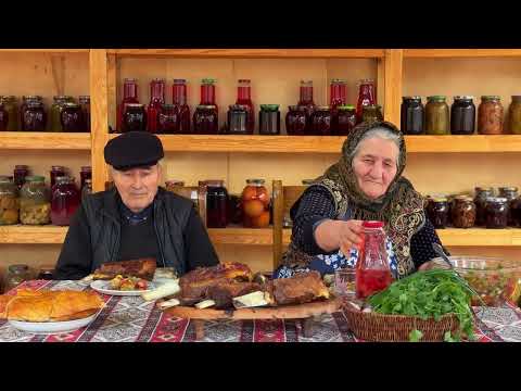 Видео: Огромные Говяжьи Рёбрышки, Приготовленные В Тандыре! Уникальный Секретный Рецепт От Бабушки!