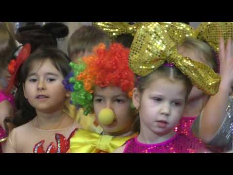 Видео: НОВОГОДНИЙ УТРЕННИК  2017г. / ДВУХКАМЕРНАЯ СЪЕМКА