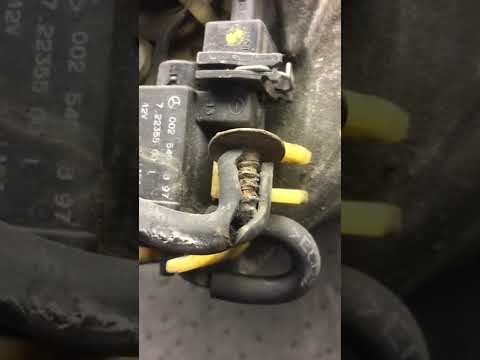 Видео: Удаление вихревых заслонок на впускном коллекторе м272