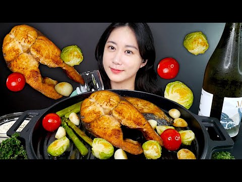 Видео: МУКБАНГ Рыбный Стейк🐟 *Стейк Из Скумбрии По-Испански | Real Sound MUKBANG | АСМР | EATING SHOW