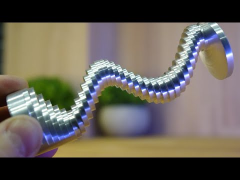 Видео: Изготовление красивой спирали на токарном станке – ручная обработка