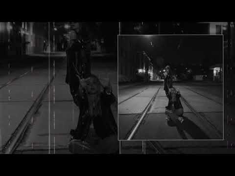 Видео: Вика Коробкова & Даша Волосевич - Бывшая (Официальная премьера трека)