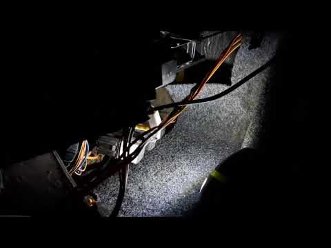 Видео: ВАЗ 2110 троит двигатель при включении вентилятора. Проблема решена!