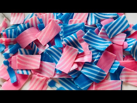 Видео: ASMR SOAP | Breaking soap plates| Ломаю мыльные пластинки