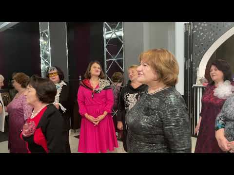 Видео: Голубая ночь..#отдых #красотадуши #счастье #праздник #юбилей #любимпеть #песни #песня #гармонь 