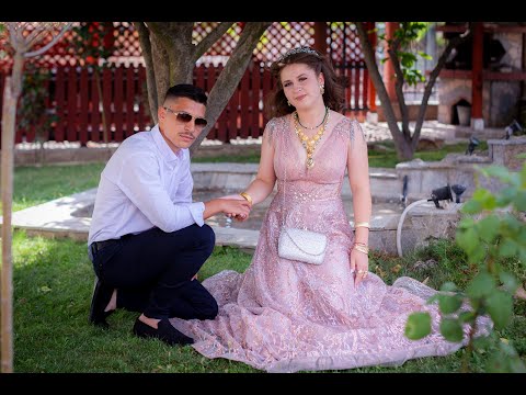 Видео: Годеж на Деси и Кольо