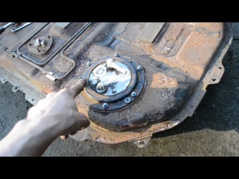 Видео: Снятие бака, ремонт шпилек бака Lancer 9