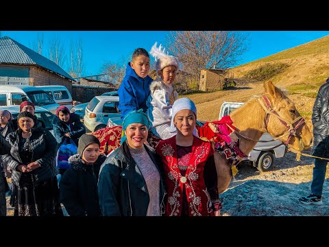 Видео: КАЗАХИ в Узбекистане! СУНДЕТ ТОЙ - Обряд Обрезания! ПЛОВ на 500 человек! КОК ПАР!