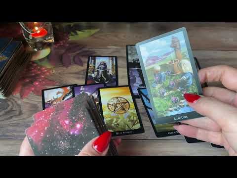 Видео: Что он думает о тебе ❤️😍💐Таро 