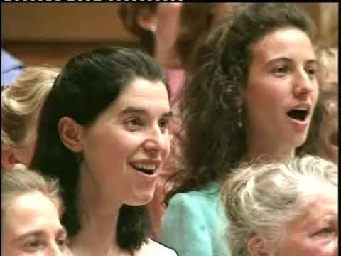 Видео: Любовта е извор