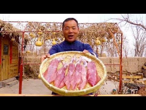 Видео: Кальмар, жаренный во фритюре, хрустящий снаружи и нежный внутри｜ Дядюшка сельский гурман
