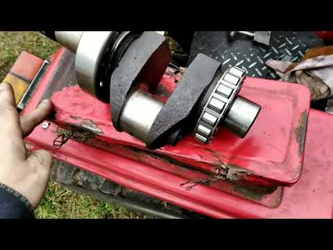 Видео: Сборка двигателя R195.