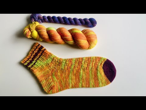 Видео: Мини МК. Простой и эффектный узор для носков