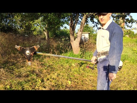 Видео: Чем косить осеннюю жёсткую сухую траву?