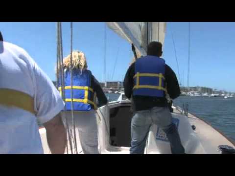 Видео: Видео-совет: повороты оверштаг и фордевинд