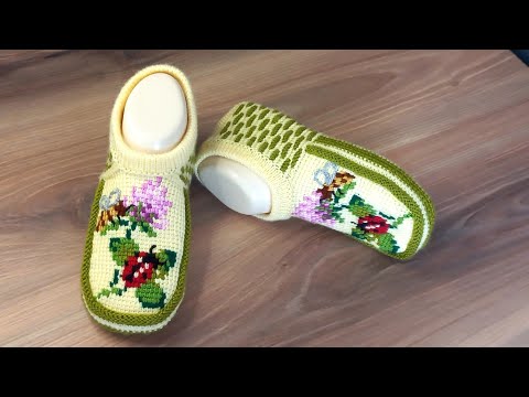 Видео: Вязаные тапочки "Скоро лето 🐝🌺🐞".раз.39.тунисское вязание+спицы