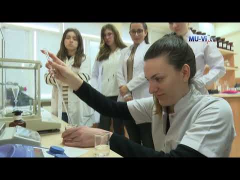 Видео: Факултет по фармация, дисциплина „Технология на лекарствените форми“ – практически занимания, 3 курс