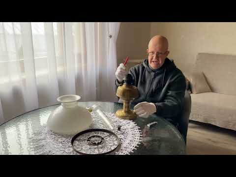 Видео: Старинная бронзовая керосиновая лампа - полная версия