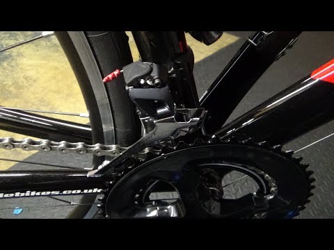 Видео: Руководство по установке переднего переключателя Shimano Ultegra R8000