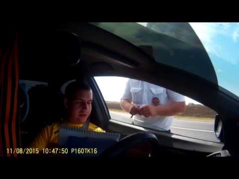 Видео: Скользкие ИДПС г. Ейска Неженский и Еловиков