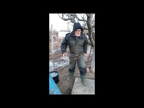 Видео: Почистване и отпушване на дамари в кладенец в Бяла Слатина