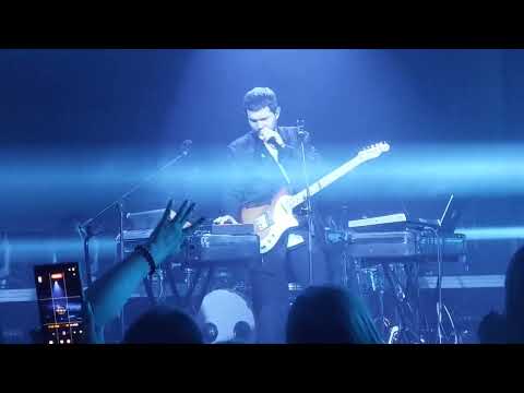 Видео: Noize MC - В темноте [live 11.10.25 Рига] 