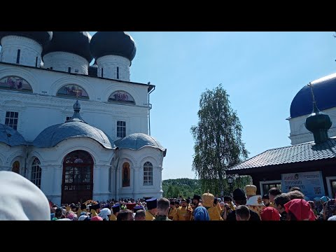 Видео: 🌞🌲🌦️Великорецкий крестный ход возвращается в г Киров🕵️‍♂️📖