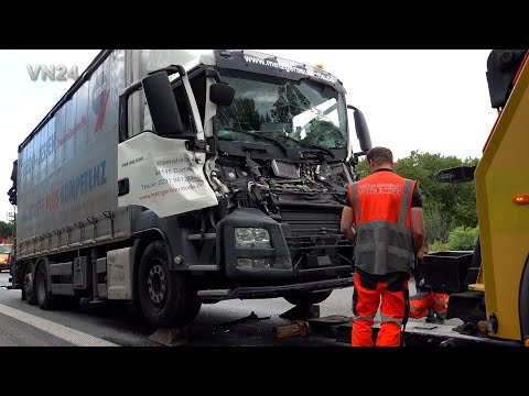 Видео: VN24 - Столкновение грузовика сзади на автостраде A45 в Германии