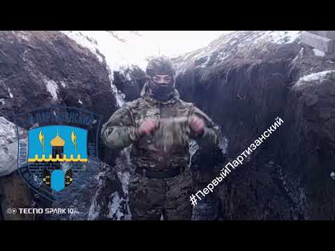 Видео: «Мам, я шапку надел!»