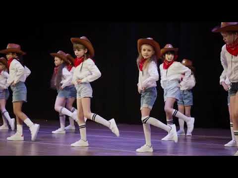 Видео: Ковбойский танец для детей | Девочки 8-9 лет | Постановка танца Ковбои для отчетного концерта