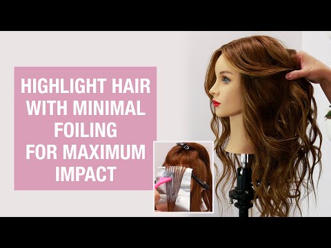 Видео: Как: мелировать волосы с минимальным использованием фольги для максимального эффекта | Kenra Prof...