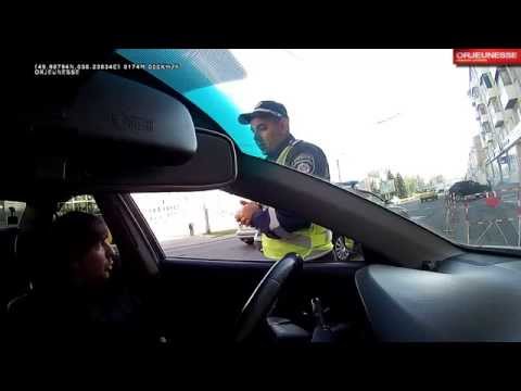 Видео: ГАИшник - У вас 2 красных и рядность