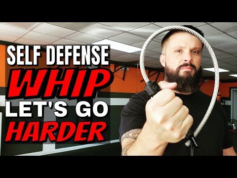 Видео: Тестирование тактического хлыста Stinger против пальто и курток