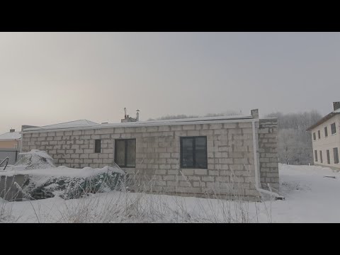 Видео: Тонны снега на плоской кровле, почему не уходит вода !?