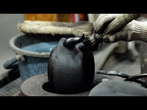 Видео: Намбу Текки: 400 Лет Японского Мастерства, Любимого Чайными Мастерами
