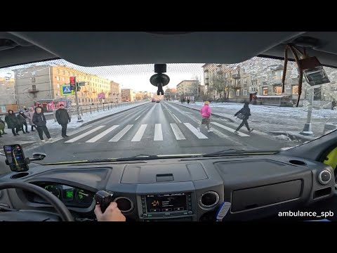 Видео: Скорая помощь... Первый снег