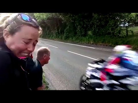 Видео: 😆 Реакция Людей на Скорость ! Гонки ТТ на Острове Мэн 🔥!