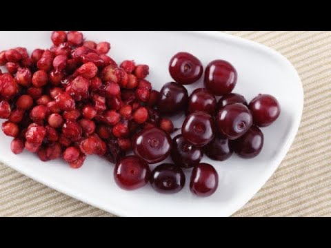 Видео: 🍒3 Способа Как удалить Косточки из ВИШНИ 🍒