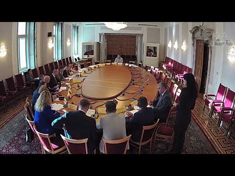 Видео: Гласуваха извънредни правомощия за бъдещия специален управител в „Лукойл“