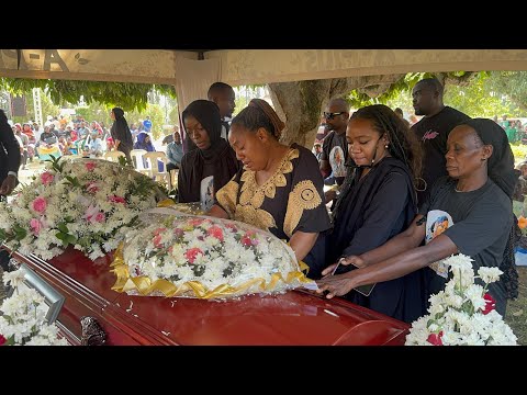 Видео: Последние проводы Софи Кирабо 💔 | ​​Трогательное прощание 💐