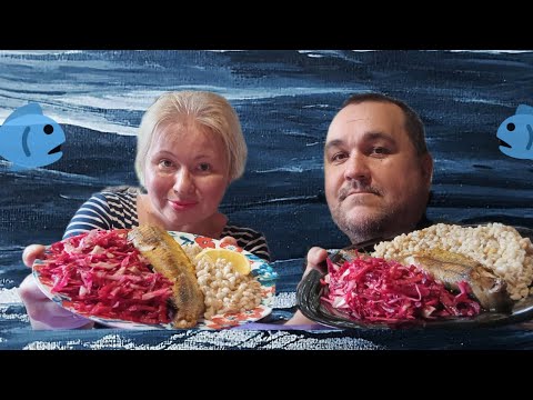 Видео: Бомж обед - обжор за 100 рублей на двоих