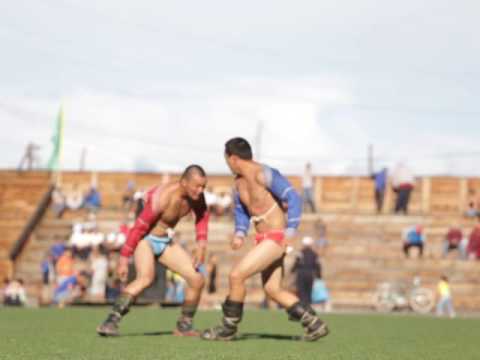 Видео: Самая долгая и красивая борьба "Хуреш" в Чадаане (Устуу-Хурээ 2017)