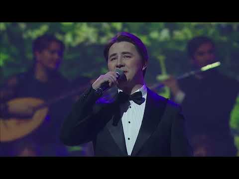 Видео: «Шум берез», исполняют Д. Хворостовский, С. Мартынюк, А. Домахин и Д. Гречишкин