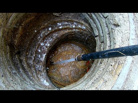 Видео: Отпушване на канали от канализационни шахти с Вода под високо налягане | Blocked Drain