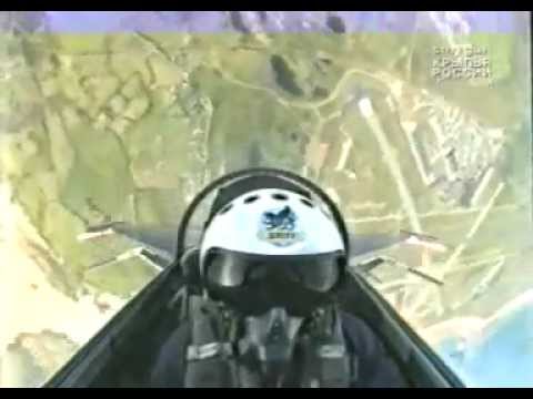 Видео: Су-27 представляет А.Квочур