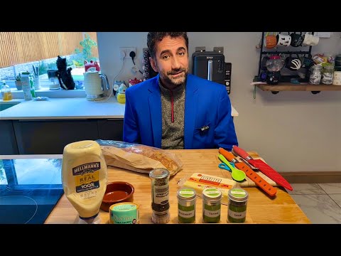 Видео: ASMR: Готовим поджаренный багет с тунцом и сыром