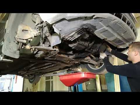 Видео: Замена подвесного подшипника форд фокус / CV Axle Boot bearing ford focus