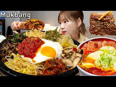 Видео: Sub)Real Mukbang- Пибимпап в каменном горшке🍳 Жареные ребрышки🍖Острая рагу из колбасы🥘КОРЕЙСКАЯКУХНЯ